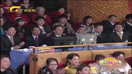 《捐款》赵本山搞笑小品大全春晚小品真是相当精彩下载