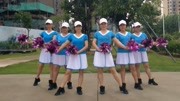 青格格广场舞《不变的音乐》花球舞6人变队