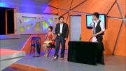 小品《独自等待》笑点一个接一个太逗了