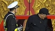《欢乐集结号》赵本山小品狭路相逢 安全行车幸福生活下载