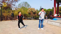 二人台视频下载mp4《挂红灯拜大年》陕北歌