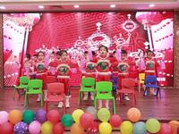 幼儿园大班舞蹈《中国龙》