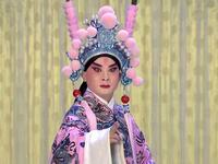 京剧《吕布与貂蝉》下载