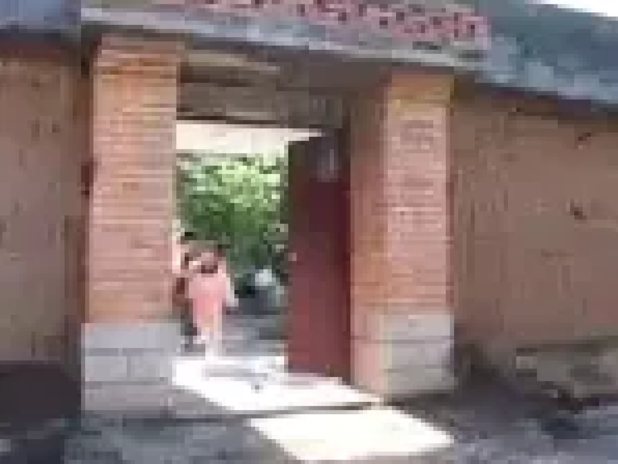 云南山歌剧《她老公太花心了》
