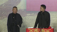 谦哥来路灯下面