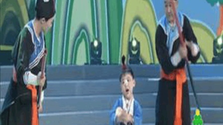 曲剧艺术家杨帅学 押着3岁的小仓娃演唱卷席