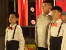 金色的鱼钩