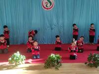 幼儿园小班舞蹈《桃花笑》