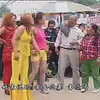 民间小调《瘸女人逛街》